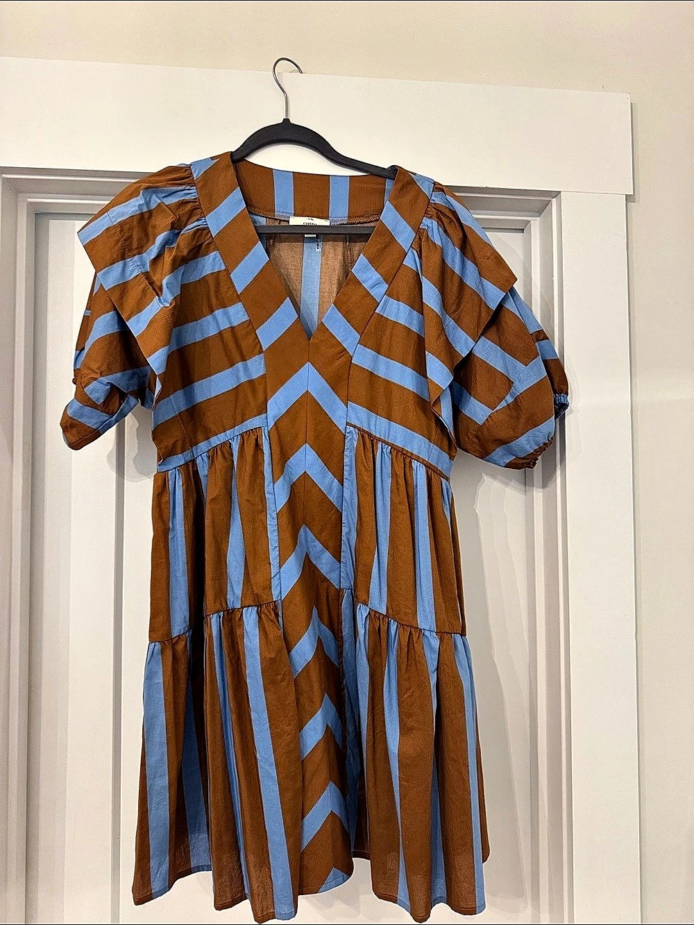 entro Blue and Brown Striped Dress Geometric Mini Dress in Brown &